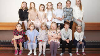 Kastehelmikuoron lapset