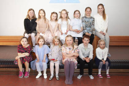 Kastehelmikuoron lapset