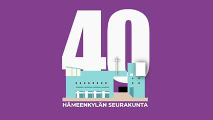 Graafinen värikäs kuva. Violetti tausta. 40-vuotislogo, jossa graafinen Hämeenkylän kirkko.