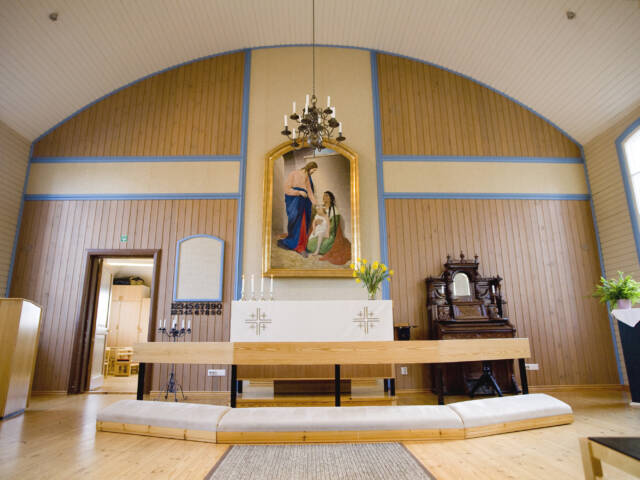 Seutulan kappelin alttari.